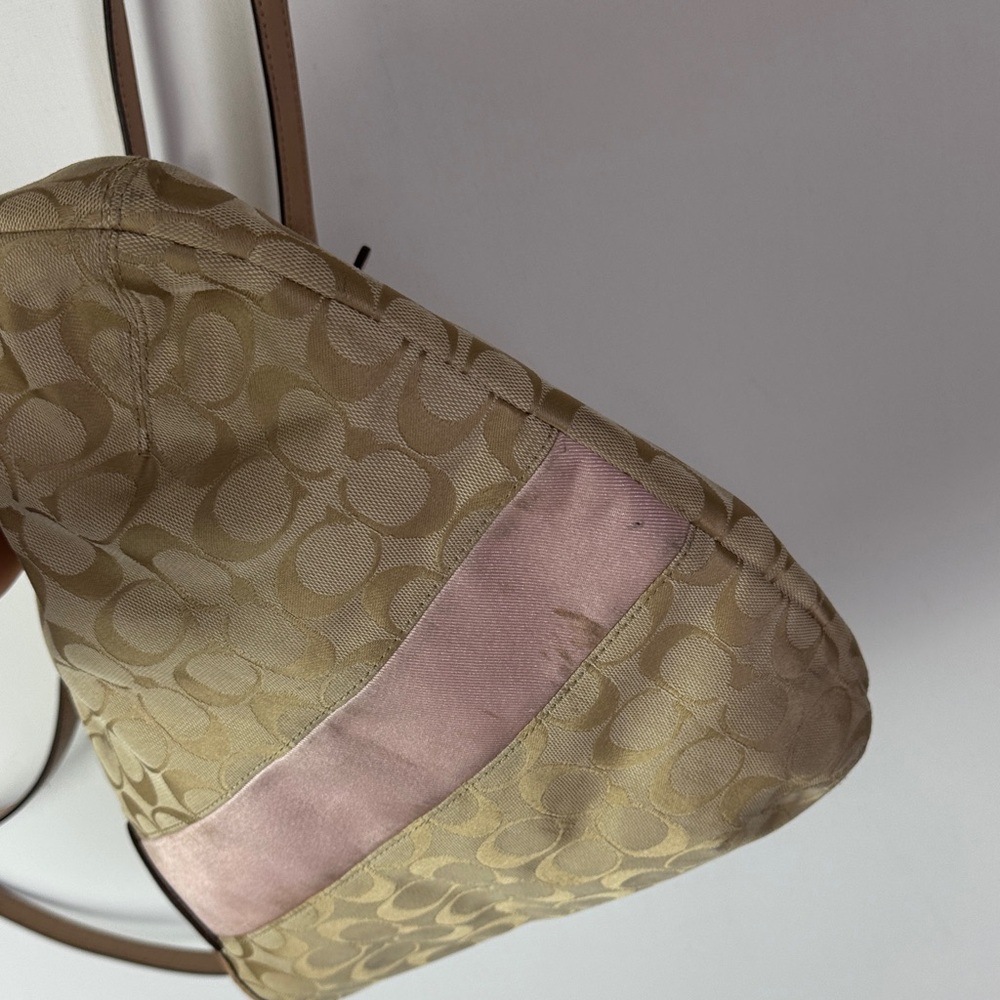 Coach Purse - Picture 7 of 7